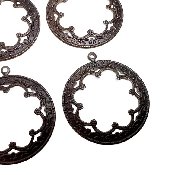 6 Filigree Flower Frame Circle Pendant Finding Stamping Dark Antique Bronze Tone - Picture 1 of 7